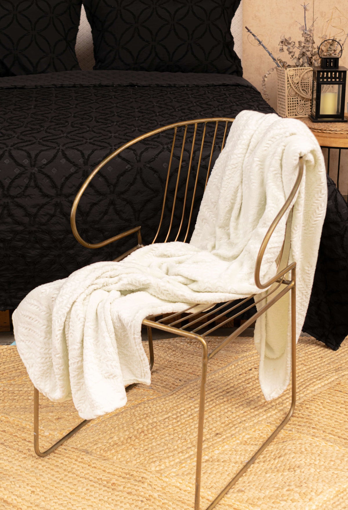 Cobija Flannel Unicolor Embozada Amoréa