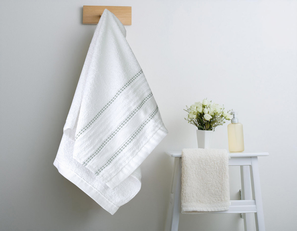 Toalla de Manos 40 x 70 450gr Esencia Blanca