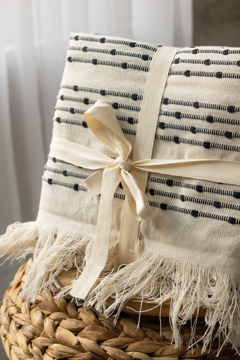 Manta Estela Negra – 130x180 cm | 410 g