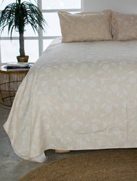 Cubrecama Jacquard  Beige Flores