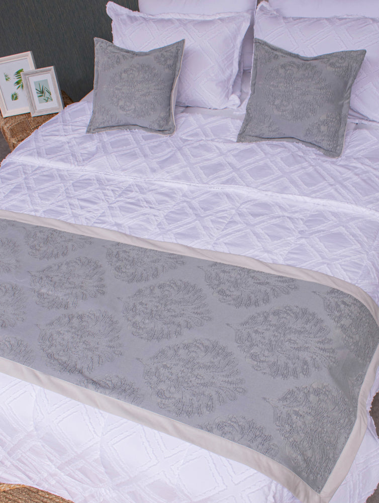 Pie de cama Jacquard + 2x forro cojin