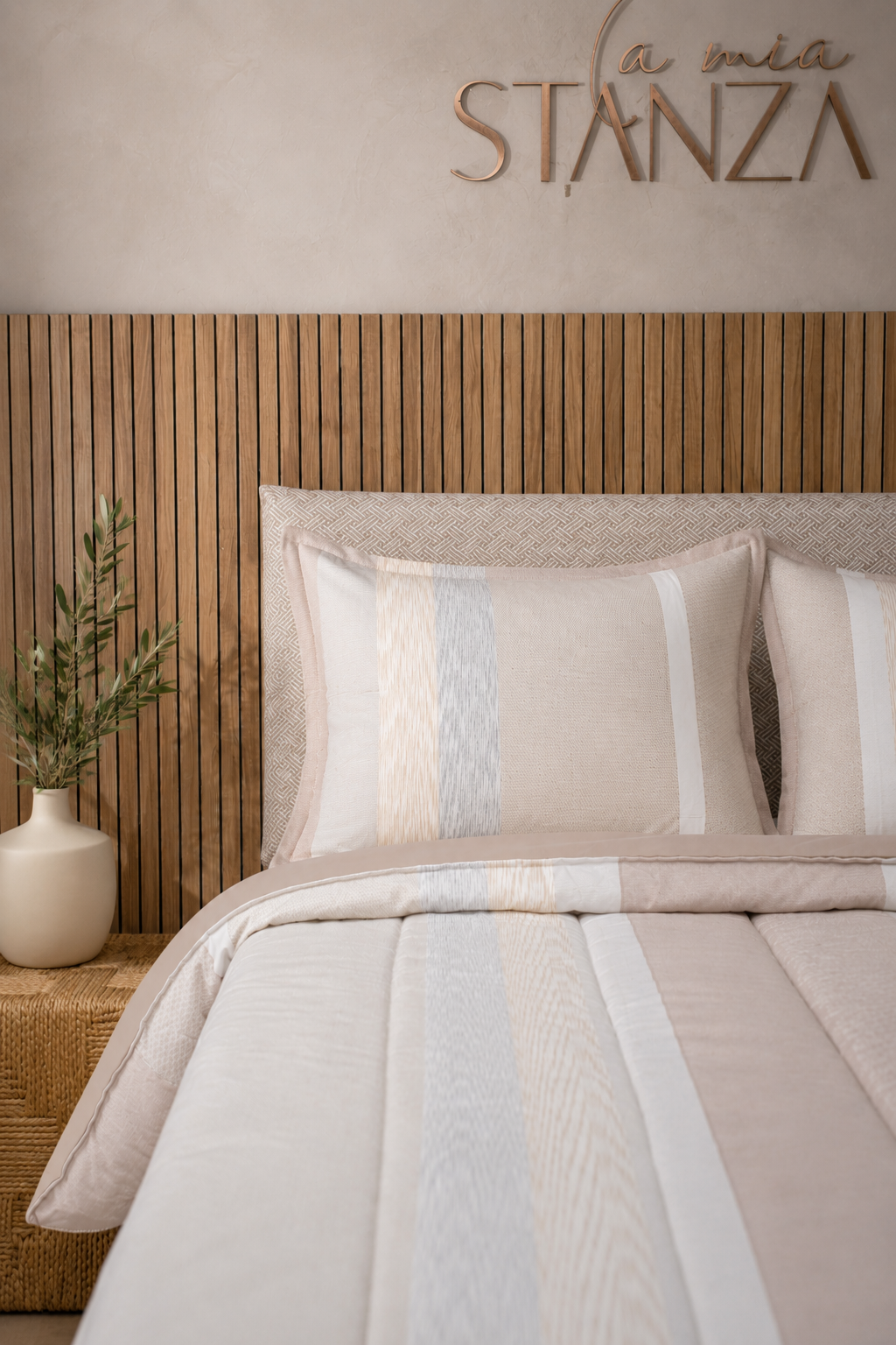 Quilt Comforter Jacquard Amani