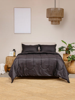 Comforter embozado Melodía color Negro